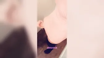 Jessyca onlyfans gentle erotic spinning at the chair