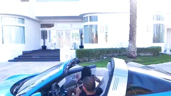 cjmiles onlyfans cute chicks lick cunt in pose