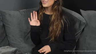 innocentbeauty2000 puts his fingers in the ass