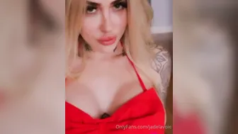 jadelavoie onlyfans whore