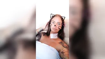 evelynuncovered onlyfans cute confused jerks off