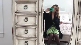 krissylynn onlyfans busty slut fucks her cunt with a sex toy