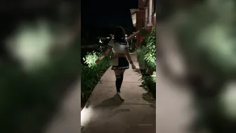 krissylynn onlyfans dark haired babe digging with sex machine