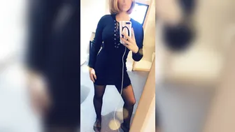 IMGEMMAMASSEY onlyfans the luxury model is swaggering with two toys.