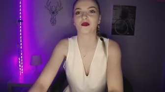 onlysmurfette Luxurious young lady