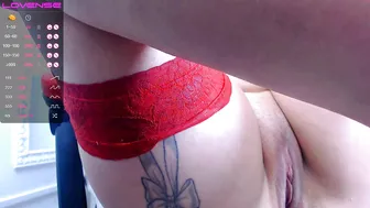 rubywonder shakes while husband is not at home