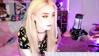 goldengoddessxxx Passing bitch in stockings