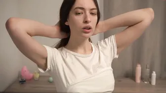 amy_sneider cute babe jerks off with sex toys