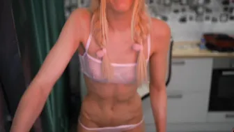 free_forever adult bitch fucks her ass