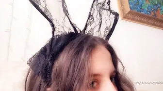 Princess Violette amazing slut pulls vaginal opening