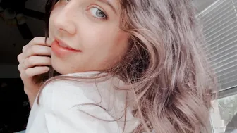 Princess Violette Young hottie