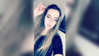 Princess Violette twirling pussies and tits