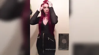 Annabelle Lane online show January 2020