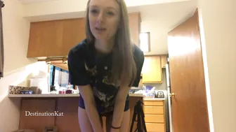 Destinationkat perfect young lady striking chic ass