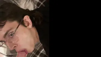 Tiffany Towers latin babe masturbates