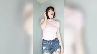 RocketBabey onlyfans  crazy mare fiercely masturbating their holes