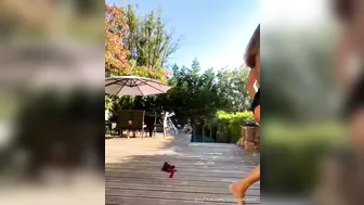 Emmanuelle Noire (emmanuellenoirevip) OnlyFans  ardent slut seduces with a huge ass