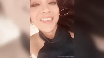 tsyasmin Charming female