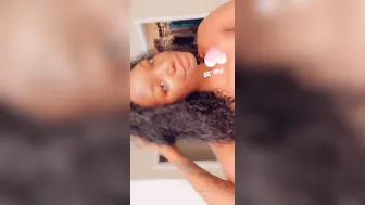kayyybear crazy woman masturbating cunt with hand