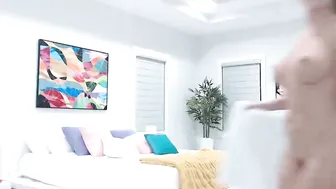 RussianXXtasy shows her sweet holes