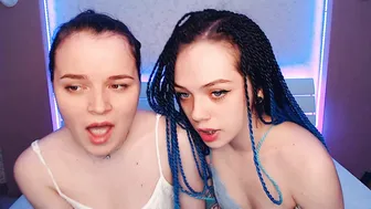 wwgirls    lush babe pleases her pussy