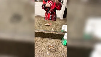 txkitty harlot gets an orgasm