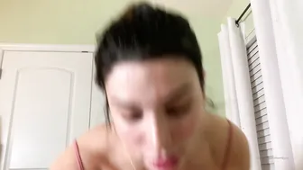 Alyssa West OnlyFans harlot masturbates both holes