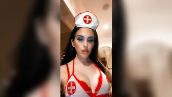 babybeepers busty chick finished