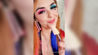 xmandyfoxxx  Smart brunette