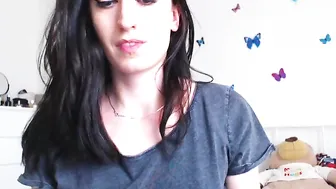 a_hotscorpio Blissful babe twirls a huge ass