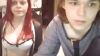 justf0rthelulz Pretty lady fucking pussy with sex machine