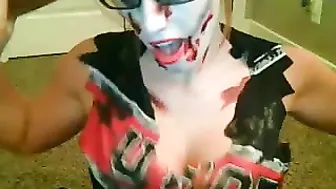 hot_milfy_mom showed her pussy