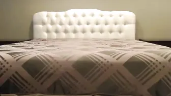 videoxxx Sweet bitch massages breasts