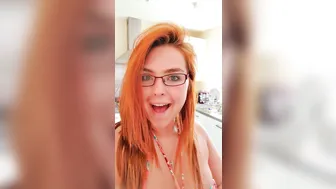 xmandyfoxxx  naughty passion caresses shaved pussy