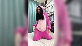 safarovaofficial (safarovaofficial) Telegram  shy mare gently jerks her pussy