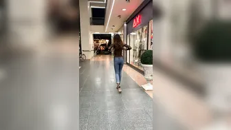 Emmanuelle Noire babe in stockings fucks both holes