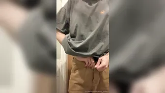 Tiffany Towers gentle handjob