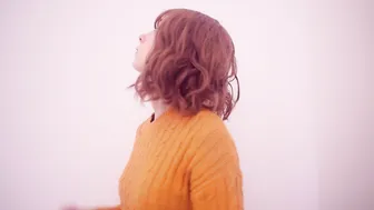 pitykitty sexy chicks twirl big butts