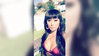 Venus Lux  hot babe jerking off her cunt