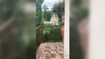 Emmanuelle Noire amazing female caresses shaved pussy