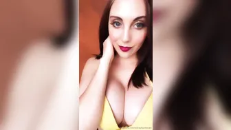 nickeyhuntsman  caresses his magnificent body