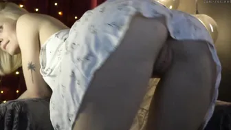 joobeelee gorgeous bitch shows small tits