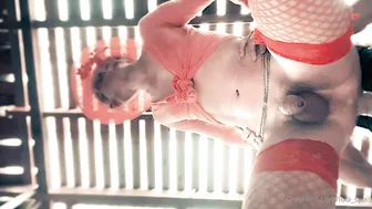 lola spais OnlyFans  puts on bra bitch