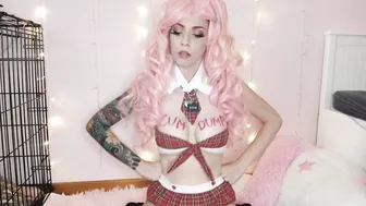 PuppyGirlfriend  beautiful chick boasts big boobs