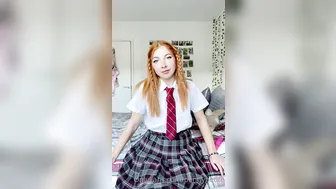 Penny_Petite luxury passion fucks pussy phallus