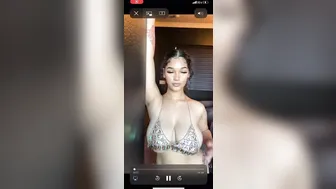 OnlyFans Hotlexi hot chick fucks shaved pussy