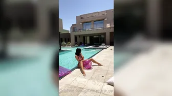 italiastarr the shrew is naughty with a vibrator