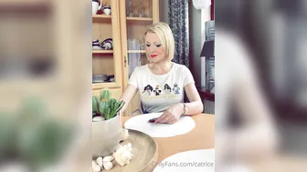 catrice erotically dancing