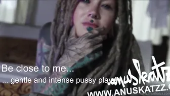 anuskatzz busty latina massages nipples