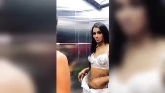 Laura_Saenz OnlyFans sweetlaurasaenz  enjoying sex